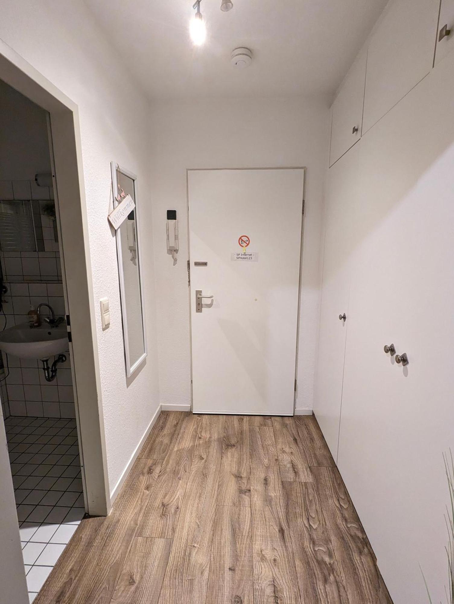 City Apartment & Lift - Hoeft Wuppertal Exterior photo